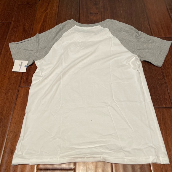 Arizona Jeans Co Men’s Short Sleeve Tee NWT - Picture 4 of 4